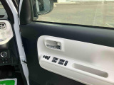 車両本体価格の一部を残価として据え置くことで、月々のお支払いを抑えることが出来ます。詳しくは、当店スタッフまでお気軽にお問い合わせください。