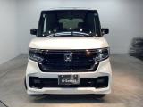 一目見てホンダ車だとわかるカッコいいフロントマスクです!