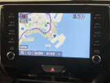 いまや必須装備「ナビゲーション」搭載!知らない場所にスイスイッとドライブ。もう、これなしではハンドルを握れませんね!でも運転中の操作は危険ですのでご注意ですね☆