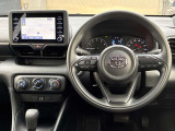 シンプルながらも使い勝手にこだわった操作性の良いインパネ回り!運転中スイッチ操作も安心ですね!