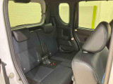 新車・中古車・サービス工場一体型店舗です。中古車はもちろん、ダイハツの新車も販売しておりますので是非一度ご来店下さい!