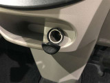 アクセサリーソケット付き