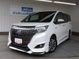 トヨタセーフティセンス搭載!人気の7人乗りハイブリッドモデル!外装の随所にスモークメッキを施し、さらにフルエアロを装着、ブラック基調でまとめた内装がスタイリッシュな特別仕様車!ナビ・リアカメラ等も装備