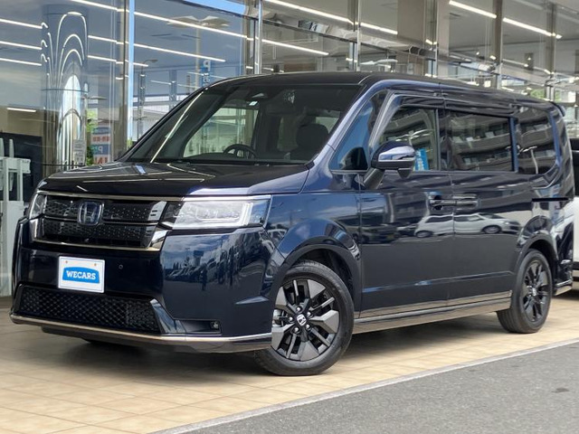 ステップワゴン 2.0 e:HEV スパーダ 