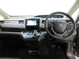 Honda車が初めての方にも扱いやすく分かりやすいインパネ周りと各種スイッチ類です。