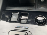 アクセルペダルを戻すだけでNORMALモードに対して強く減速☆渋滞時やカーブの多い道路など頻繁に加減速が必要なシーンでアクセル・ブレーキペダルの踏み替え回数を減らし、ドライバーの運転サポート☆