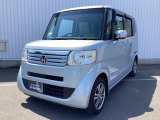 車名の由来:N-BOXの「N」は「New」「Nippon」「Norimono(乗り物)」「Next」のそれぞれの頭文字も含め「これからの新しい日本の乗り物を創造する」という意味合いを込めている。