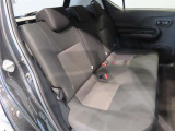 ゆとりある広々とした車内空間は、ドライブを始め買い物やレジャーなど、幅広く活躍します。一人でもみんなとでもお出かけを楽しみましょう!