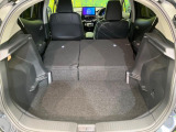 普段のお買い物や通勤、送迎等に十分な荷室スペースを確保しております。セカンドシートを倒すと、大きな荷物の積載も可能です♪