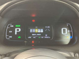 納車前に当店エンジニアがしっかり点検整備。プロの目で厳しくチェックいたします。トヨタディーラーの安心です。