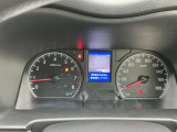 メーター内で様々な車の設定やデータの確認もできちゃいます!