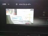 ドライブレコーダーの映像も映す事が可能です。