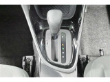 全車ロングラン保証付き!1年間、走行距離無制限で約60項目、5000部品が対象となります。さらに有料で最大3年まで期間を延長することもできます。