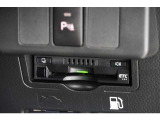 【ETC】 ETCを装備していれば、暑い日や寒い日、雨の日も窓を開ける必要がないので快適ドライブが楽しめます。