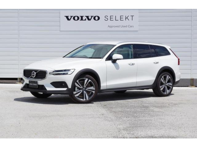 V60クロスカントリー ウルトラ B5 AWD 4WD 
