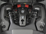 720馬力(カタログ値)を発揮する3.9L・V8ツインターボエンジンをリアミッドに搭載しております。