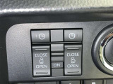 両側電動スライドドアで狭い所でも乗り降り楽々です!