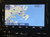 いまや必須装備「ナビゲーション」搭載!知らない場所に、スイスイッとドライブ。なんて便利な機能でしょうか?もう、これなしではハンドルを握れませんね!でも、運転中の操作は危険ですのでご注意ですね☆