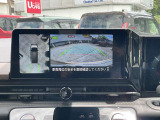 狭いスペースで駐車をするとき四苦八苦したことありませんか? これがあればもう大丈夫。車を上から見た状態で画面に映されるので、駐車がラクラク!