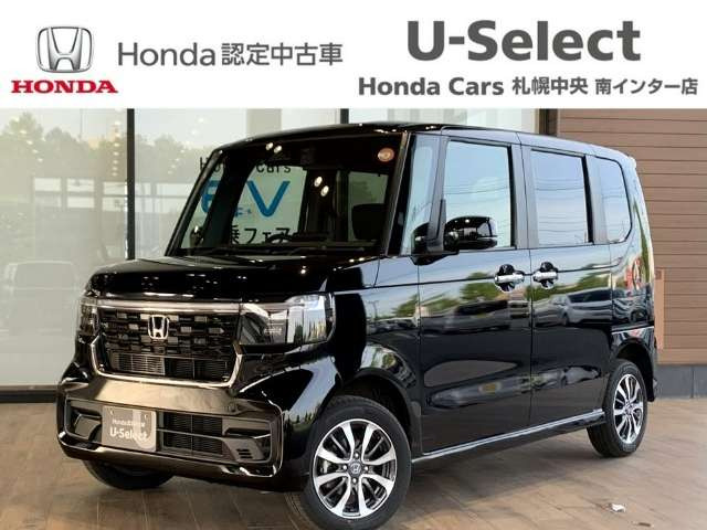 N-BOXカスタム  カスタム 660 4WD