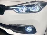 ●LEDヘッドライト:夜間走行時も良好な視界を確保し安心して運転できる高輝度LEDヘッドライトを装備!点灯速度が早く、消費電力も抑えられています。
