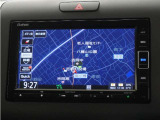 純正スタンダードインターナビ(VXM-224VFi)&バックカメラが装備されているので、普段の使い勝手もロングドライブも快適です。