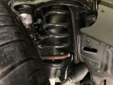 お車を安心してお乗りいただく為には、足回りの定期点検が欠かせません。サービスサポート(有償保証)では無料点検もご提供しており、安心のカーライフをお過ごしいただけるサポート体制が整っています。