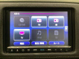 ナビゲーションはフルセグTV対応のGathers純正メモリーナビを搭載しています。Bluetoothオーディオ機能がありますので、スマートフォンなどの音楽も再生できます。