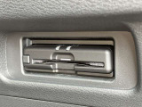 ETCで高速代の支払いもスムーズ!カードを持っていればご納車日当日からご利用いただけます。別途セットアップ料が必要です。
