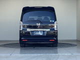 現車を確認できる方へ販売いたします。当社サービススタッフにて純正部品を使い点検整備を実施し、その後、ご納車させていただきますのでご安心してご利用いただけます。