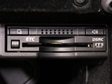 ★ETC(DSRC)が装備されています!!社外品とは違い収まりの良いデザインが人気!高速道路を利用する際は必需品ですよね!!ストレス無く料金所を通過出来ます!!