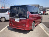 セレナ 1.4 e-POWER ハイウェイスターV 