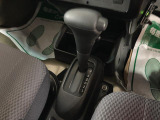 フロアタイプの4速オートマチック車です!!