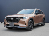 コンセプトは『Graceful Driving SUV』。圧倒的な走りを実現するメカニズムを、優雅で美しいボディで包み込んだ、MAZDAのフラッグシップSUV。