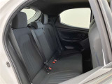 ゆとりある広々とした車内空間は、ドライブを始め買い物やレジャーなど、幅広く活躍します。一人でもみんなとでもお出かけを楽しみましょう!