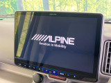 【BIG-X11インチナビ】人気の大画面BIG-Xナビを装備。専用設計で車内の雰囲気にマッチ!ナビ利用時のマップ表示は見やすく、テレビやDVDは臨場感がアップ!いつものドライブがグッと楽しくなります♪