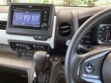 【eコンスイッチ】低燃費運転をサポートするECONモード。スイッチをONすると、エンジンやトランスミッション、A/Cなどを協調制御し、燃費の向上に貢献。エコドライブの効果を高めます。