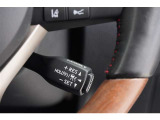 高速道路を頻繁に利用する方におすすめのレーダークルーズコントロール。前を走っている車との適切な距離を保って走行してくれます。長距離運転の疲労感も違いますよ。適度な休憩も忘れずに★