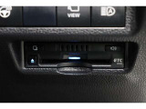 スッキリ装着されたビルトインタイプのETC!高速道路走行の料金所をノンストップで通過できます。※ ETCカードのお申し込みも当社にお任せ下さい!