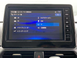 TV視聴や音楽機器の接続など多彩なナビでロングドライブも退屈なく楽しめる日産純正ディーラーオプションナビです。