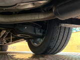 お車を安心してお乗りいただく為には、足回りの定期点検が欠かせません。サービスサポート(有償保証)では無料点検もご提供しており、安心のカーライフをお過ごしいただけるサポート体制が整っています。