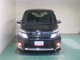 明度の高いLEDヘッドライトで、夜間の運転も安心です。