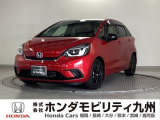 【FIT】のハイブリッド車が入庫しました。当社デモカーです。整備記録簿や取扱説明書なども勿論揃っています。使用状況などもハッキリしている車両は安心してお乗り頂けます。