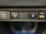 シートヒーター付いてます♪エアコンより先に温まるので冬場の運転も快適です♪