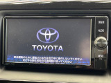 【純正ナビ】人気の純正ナビを装備しております。ナビの使いやすさはもちろん、オーディオ機能も充実!キャンプや旅行はもちろん、通勤や買い物など普段のドライブも楽しくなるはず♪