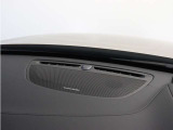 【harman/kardon】世界のオーディオファン垂涎のプレミアムサウンドシステムを搭載。原音に近い音場空間を忠実に再現。乗る人すべてに最良の音響体験を提供します。