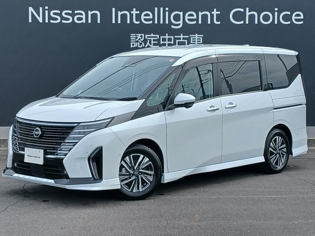 セレナ 1.4 e-POWER ルキシオン 