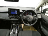 見通しのよいすっきりとした視界で、誰でも運転しやすいです。運転のしやすさは疲れにくさにも繋がりますよ♪