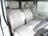 ドライバーによって運転しやすいポジションは異なり、あの車はどうなのか不安なこともありますよね。気になるお車は店頭で乗り込んでご確認いただけます♪