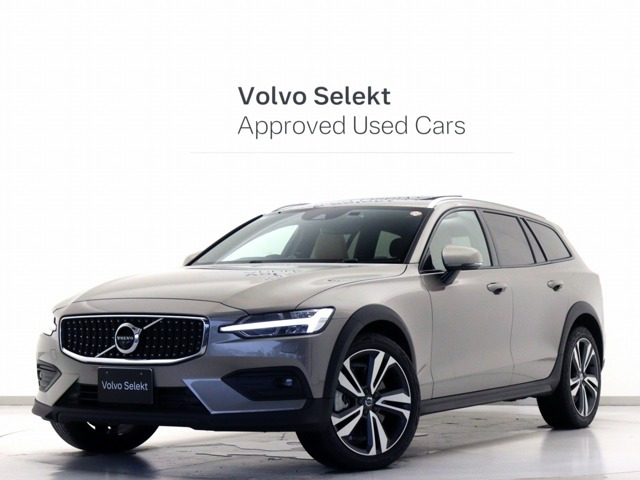 V60クロスカントリー B5 AWD プロ 4WD